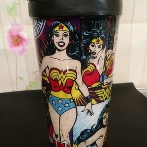 Wonder Woman Expoxy Tumbler